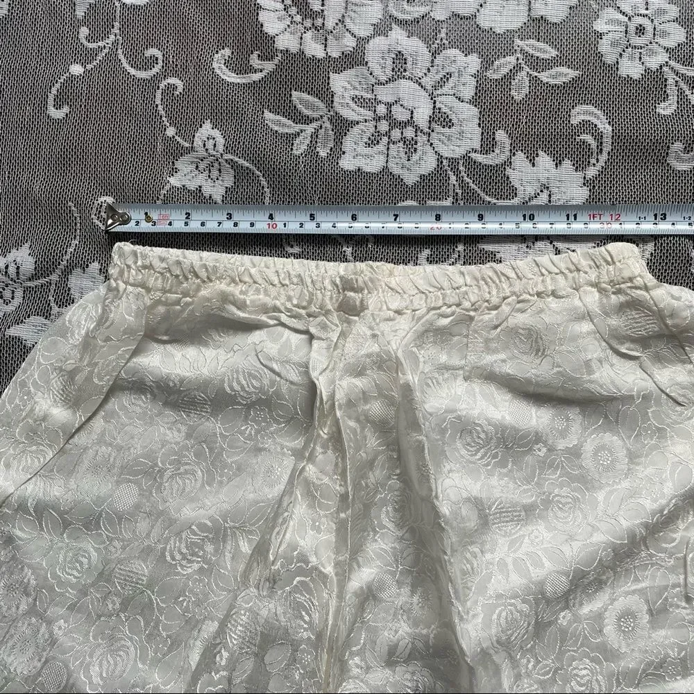 Asian 2 Piece Silky White Pyjama Set - Picture 13 of 16